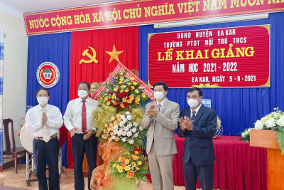 KHAI GIẢNG NĂM HỌC 2021-2022
