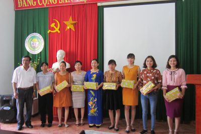 Lễ tọa đàm kỉ niệm ngày quốc tế phụ nữ 8-3.