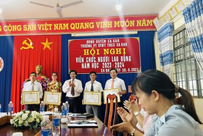 HỘI NGHỊ VIÊN CHỨC, NGƯỜI LAO ĐỘNG NĂM HỌC 2023-2024